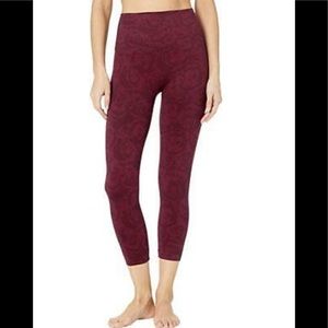 SPANX NEW Look At Me Now Crop Camo‎ Rose Leggings High Waist Compression Pants